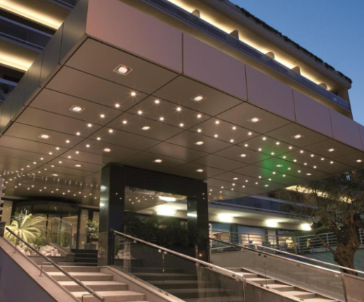 Courtyard Rome Central Park – by Marriot